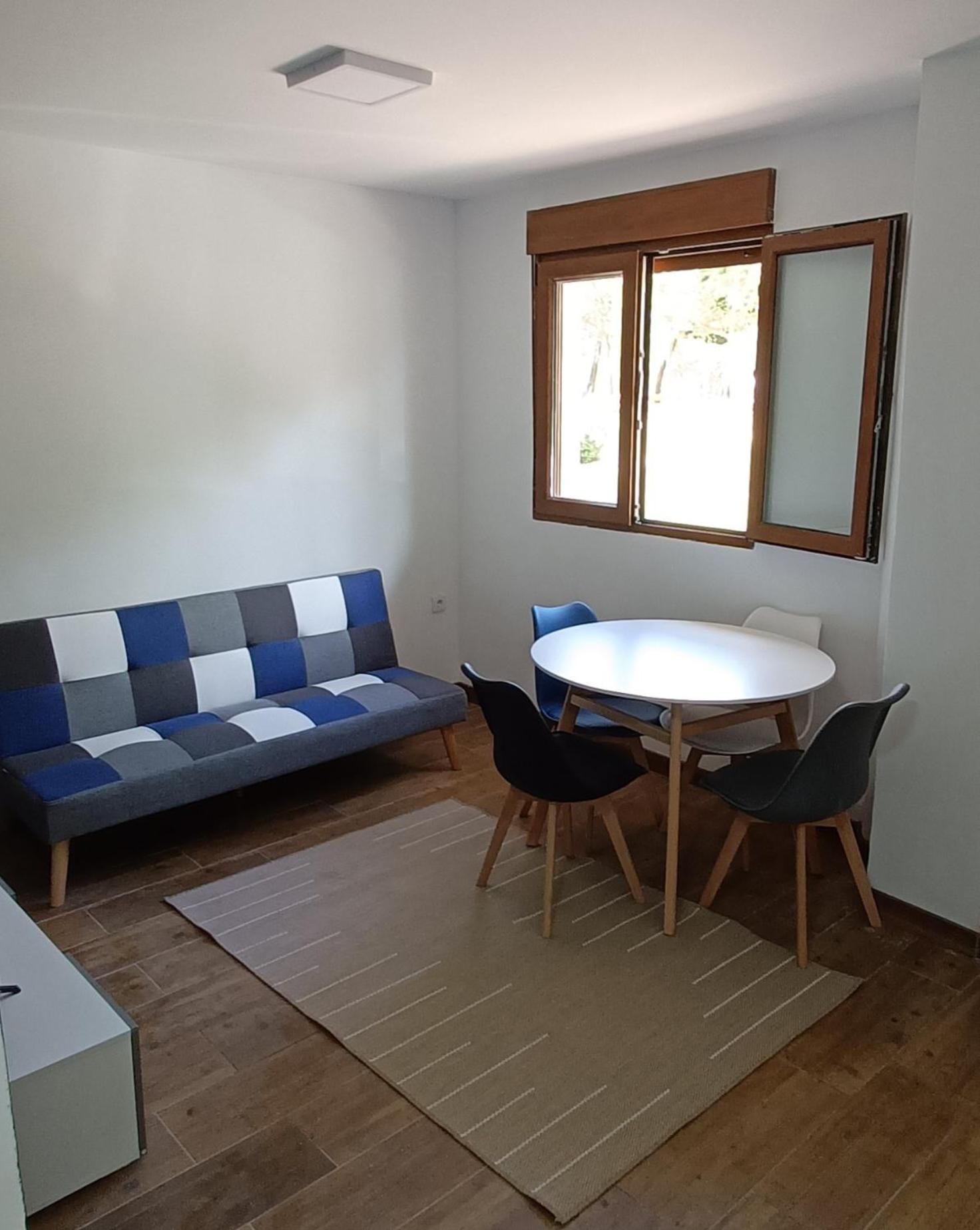 Appartamento Apartamento Puente Romano Salamanca Esterno foto